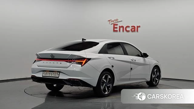 Hyundai Avante (CN7) 2020 Белый из Кореи