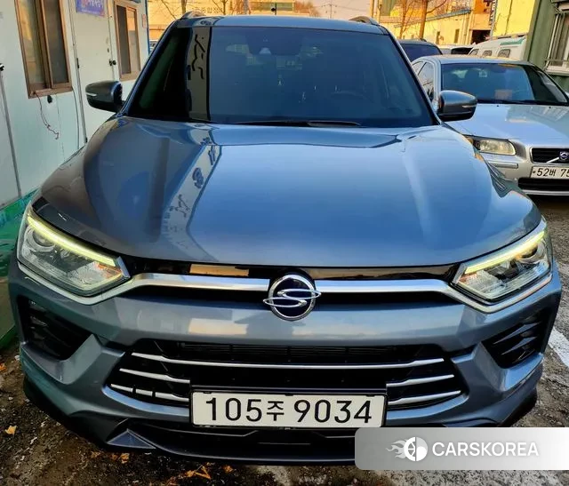 Ssangyong Beautiful Korando 2022 Серый из Кореи