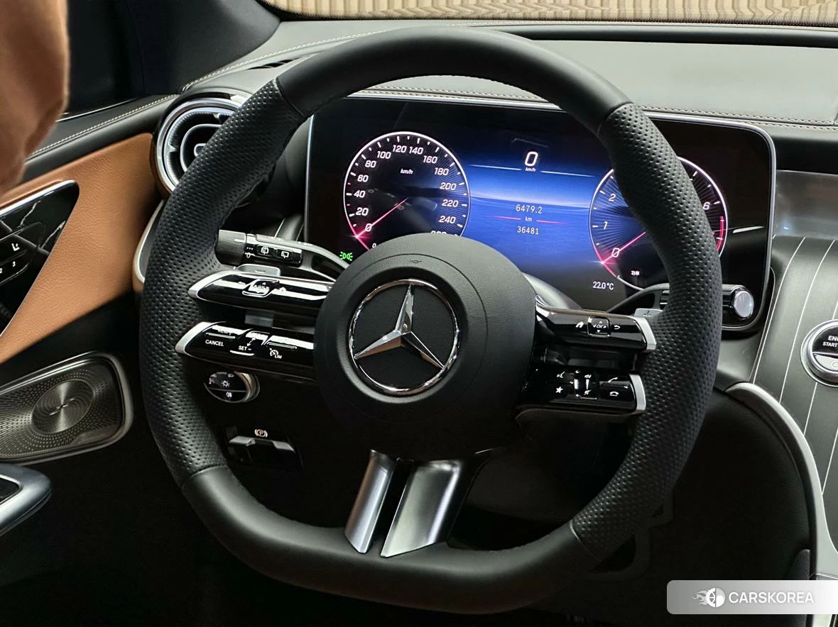 Mercedes-Benz GLC 2024 Черный из Китая