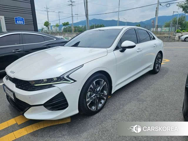 Kia K5 3rd generation 2023 Белый из Кореи