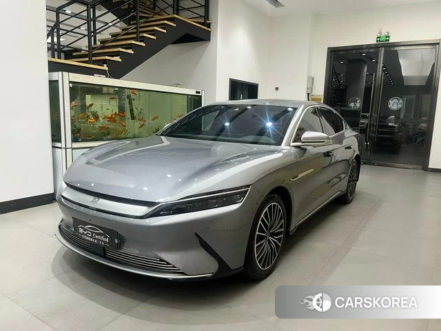 BYD Han EV 2022 Серебристо-серый из Китая