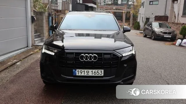 Audi Q7 (4M) 2023 Черный из Кореи