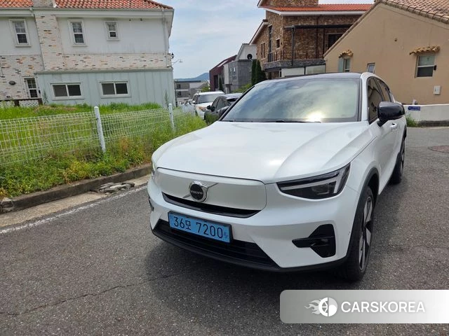 Volvo C40 Richards 2024 Белый из Кореи