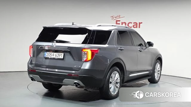 Ford Explorer 6th Generation 2022 Серый из Кореи