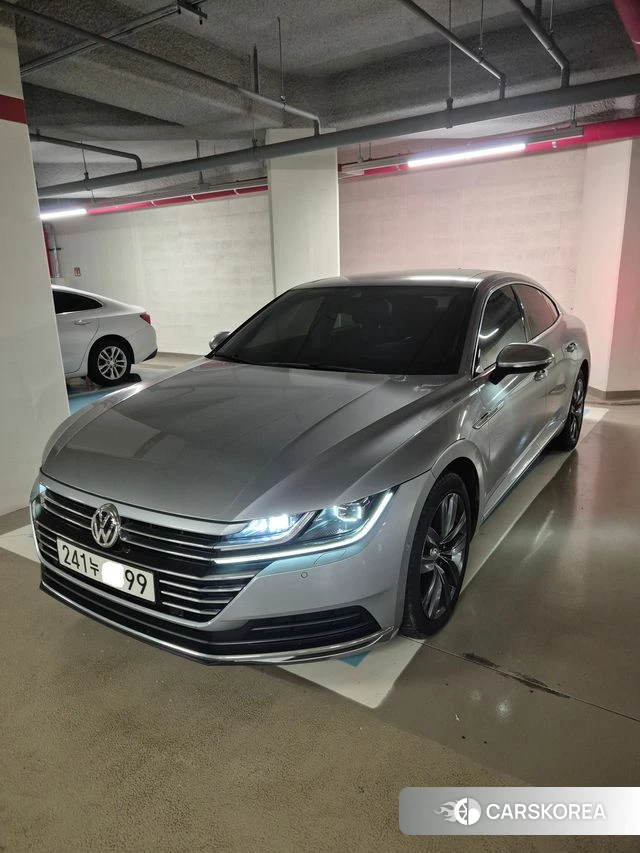 Volkswagen Arteon 2020 Серебристо-серый из Кореи