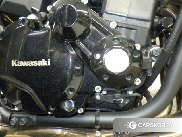 Engine photo
