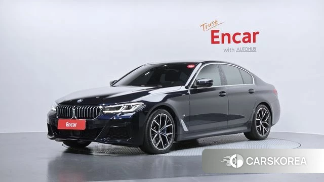 BMW 5 Series (G30) 2022 Черный из Кореи