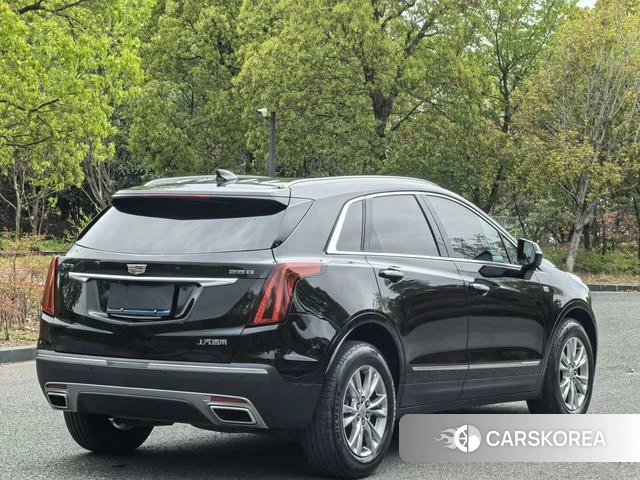 Cadillac XT5 2022 Черный из Китая