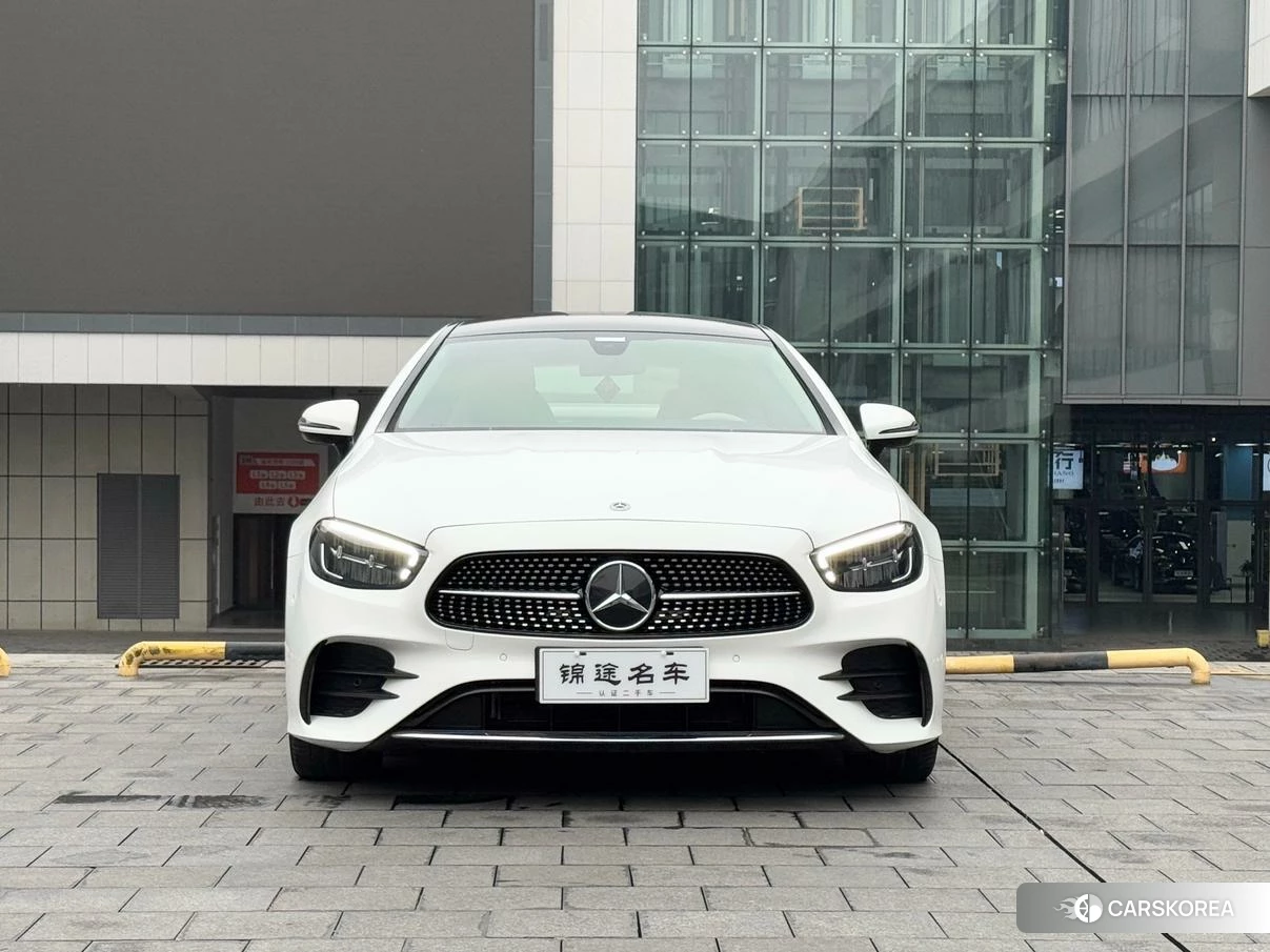 Mercedes-Benz E-class (imported) 2020 Белый из Китая