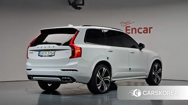 Volvo XC90 second Generation 2020 Белый из Кореи