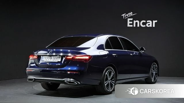Mercedes-Benz E-Class W213 2020 Синий из Кореи