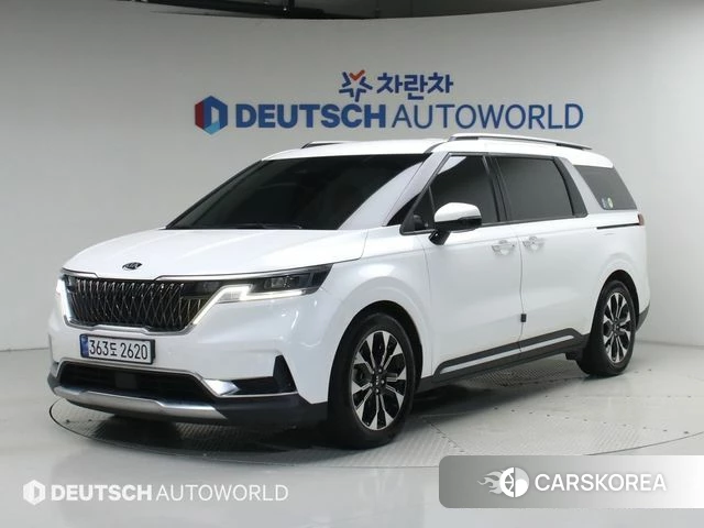 Kia Carnival 4th generation 2021 Белый из Кореи