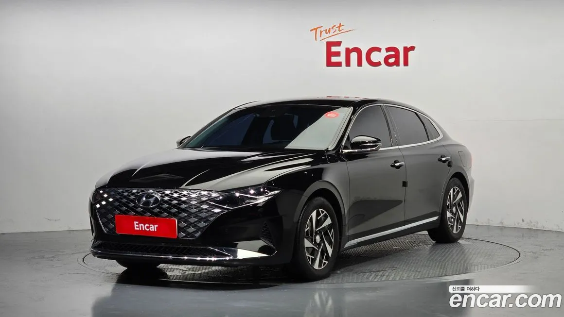 Hyundai The New Grandeur IG Hybrid 2020 Черный из Кореи
