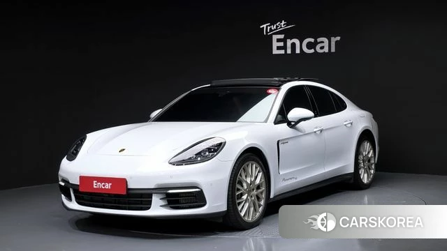 Porsche Panamera (971) 2020 Белый из Кореи
