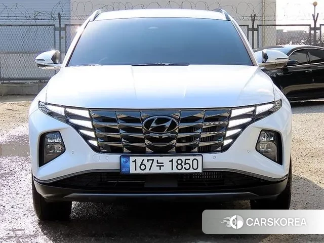 Hyundai Tucson (NX4) 2023 Белый из Кореи