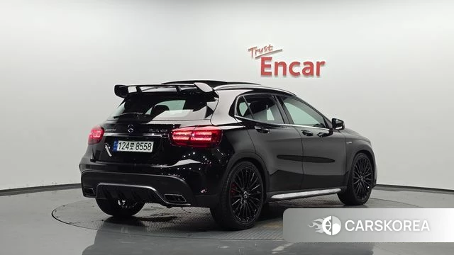Mercedes-Benz GLA-Class X156 2018 Черный из Кореи