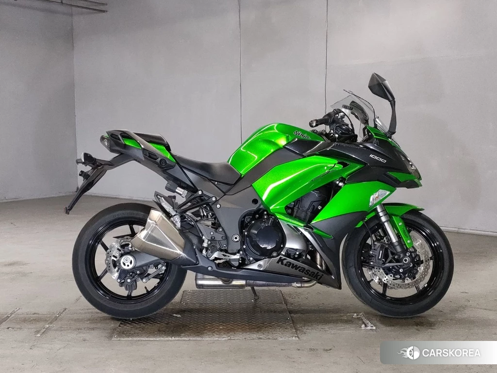 Проданный Kawasaki NINJA 1000 2017 из Японии