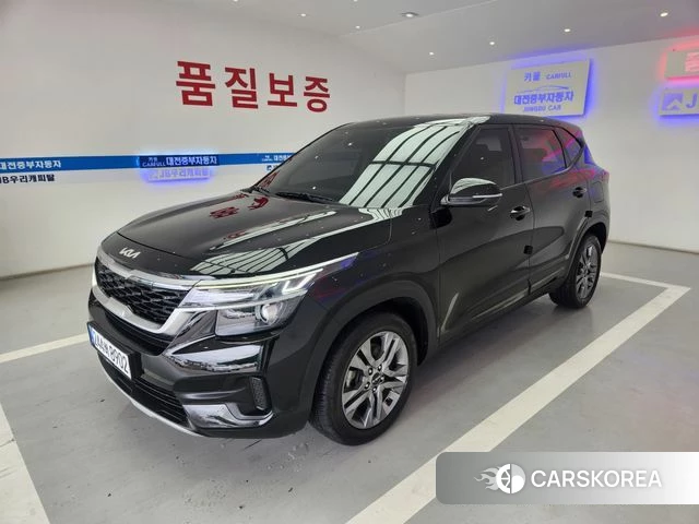Kia Seltos 2022 Черный из Кореи