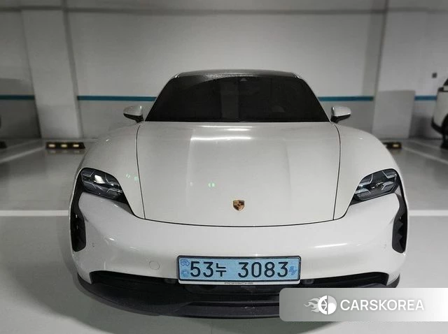 Porsche Taycan 2021 Белый из Кореи