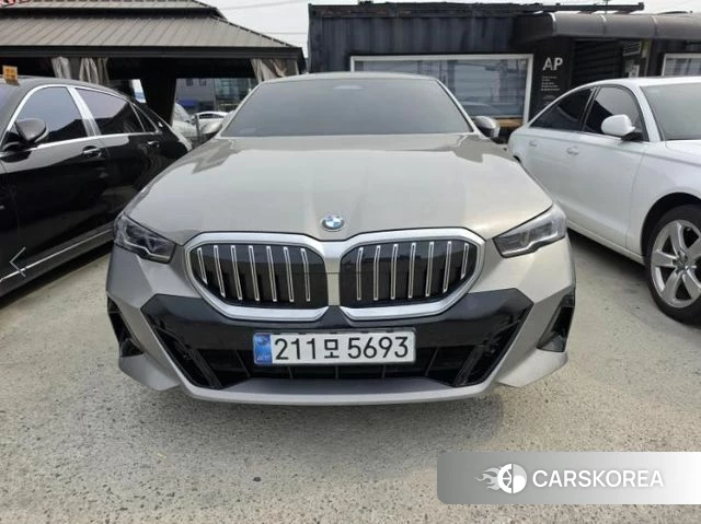 BMW 5 Series (G60) id 3909299 из Кореи