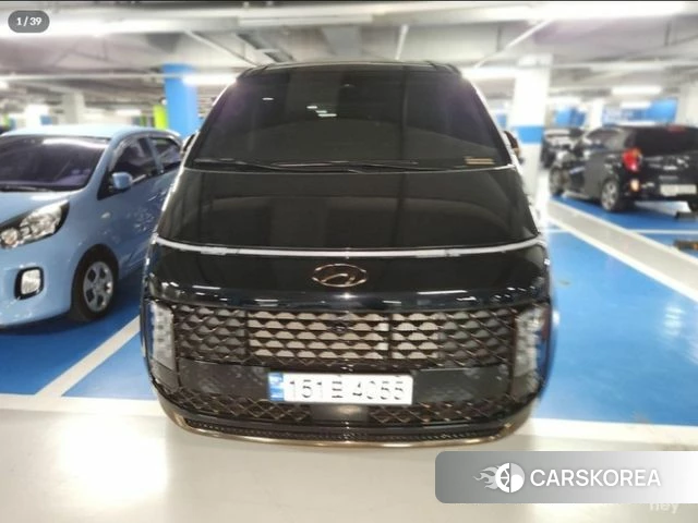 Hyundai Staria 2023 Черный из Кореи