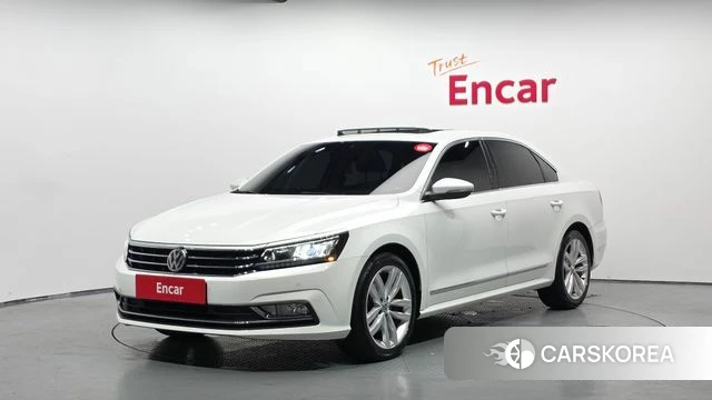Volkswagen The New Passat 2018 Белый из Кореи