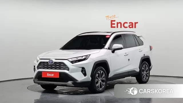 Toyota RAV4 5th Generation 2024 Белый из Кореи