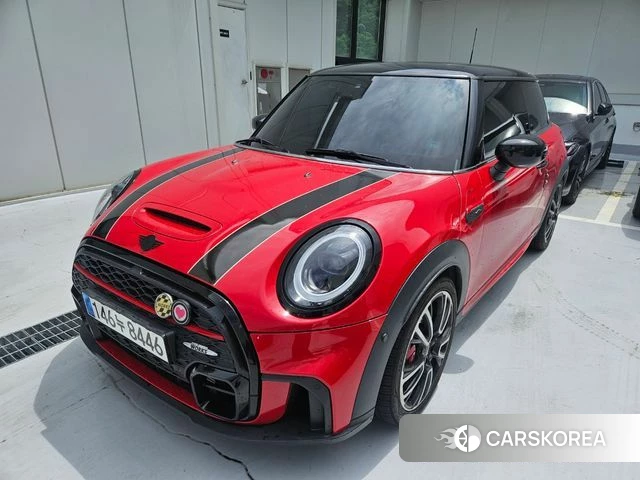 Mini Cooper S 2023 Красный из Кореи