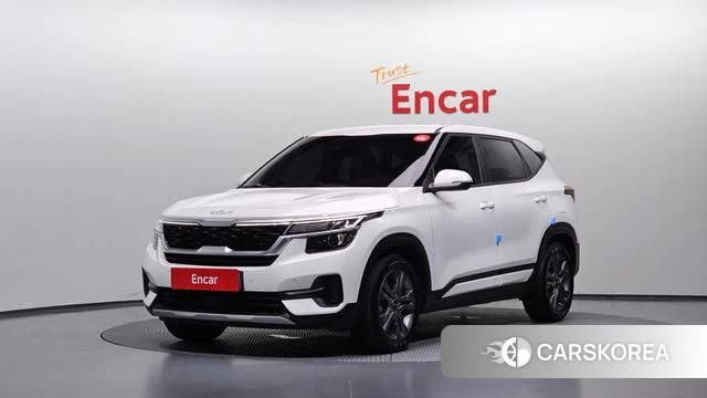 Kia Seltos 2021 Белый из Кореи