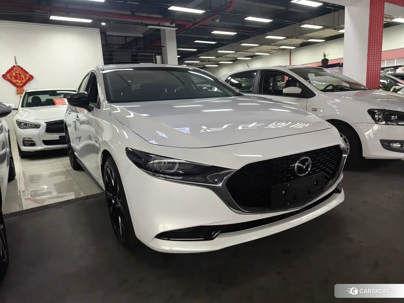 Mazda 3 2025 Белый из Китая