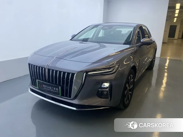 Red flag H5 PHEV 2025 Серебристо-серый из Китая