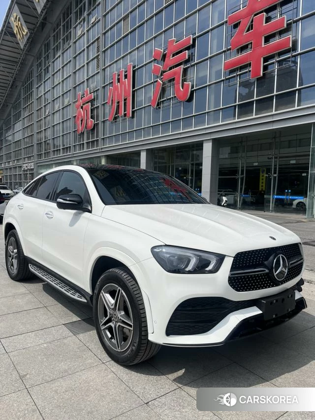 Mercedes-Benz GLE coupe 2021 Белый из Китая