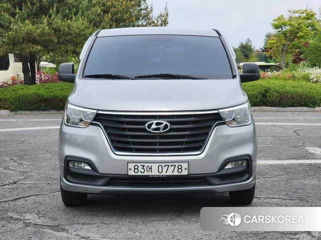 Hyundai The New Grand Starex 2018 Серебряный из Кореи