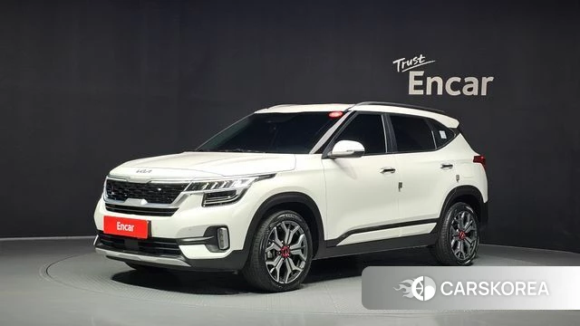 Kia Seltos 2021 Белый из Кореи
