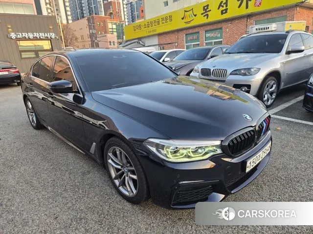 BMW 5 Series (G30) 2019 Черный из Кореи