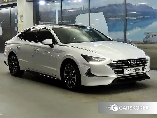 Hyundai Sonata (DN8) 2019 Белый из Кореи