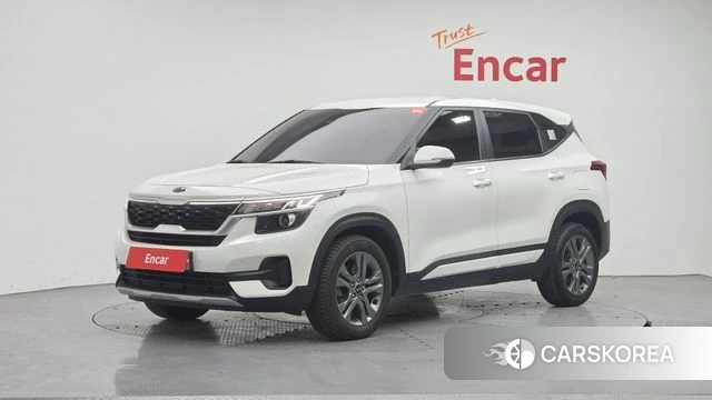 Kia Seltos 2020 Белый из Кореи