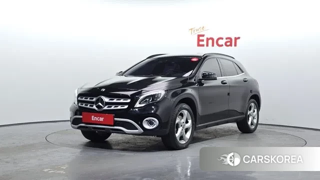Mercedes-Benz GLA-Class X156 2019 Черный из Кореи
