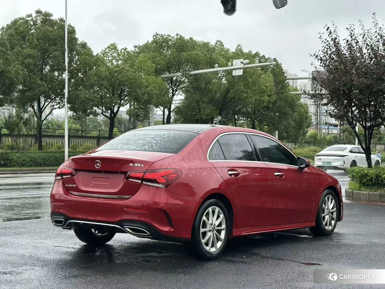 Mercedes-Benz Class A 2021 Красный из Китая