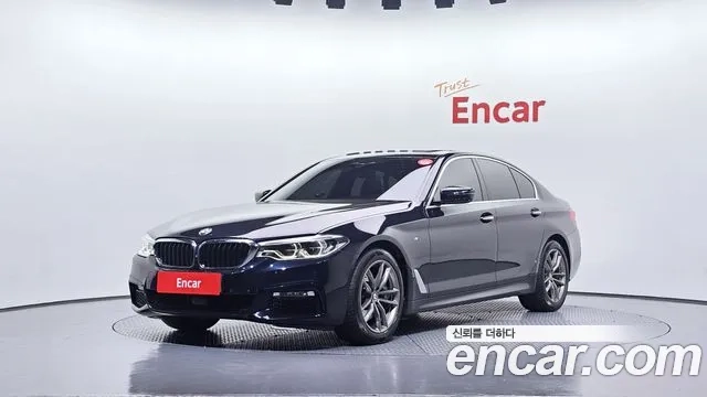 BMW 5 Series (G30) 2018 Синий из Кореи