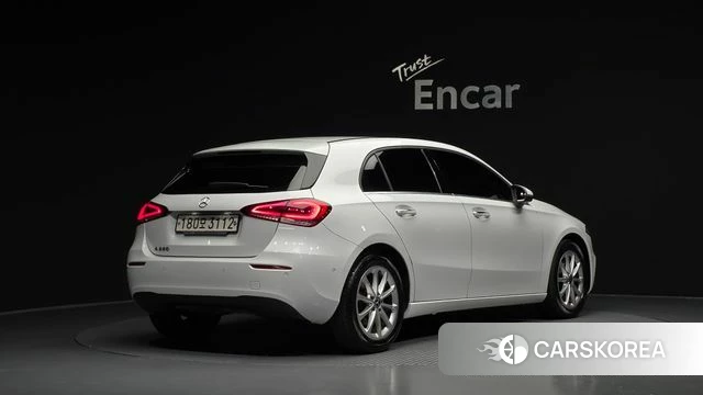 Mercedes-Benz A-Class W177 2019 Белый из Кореи