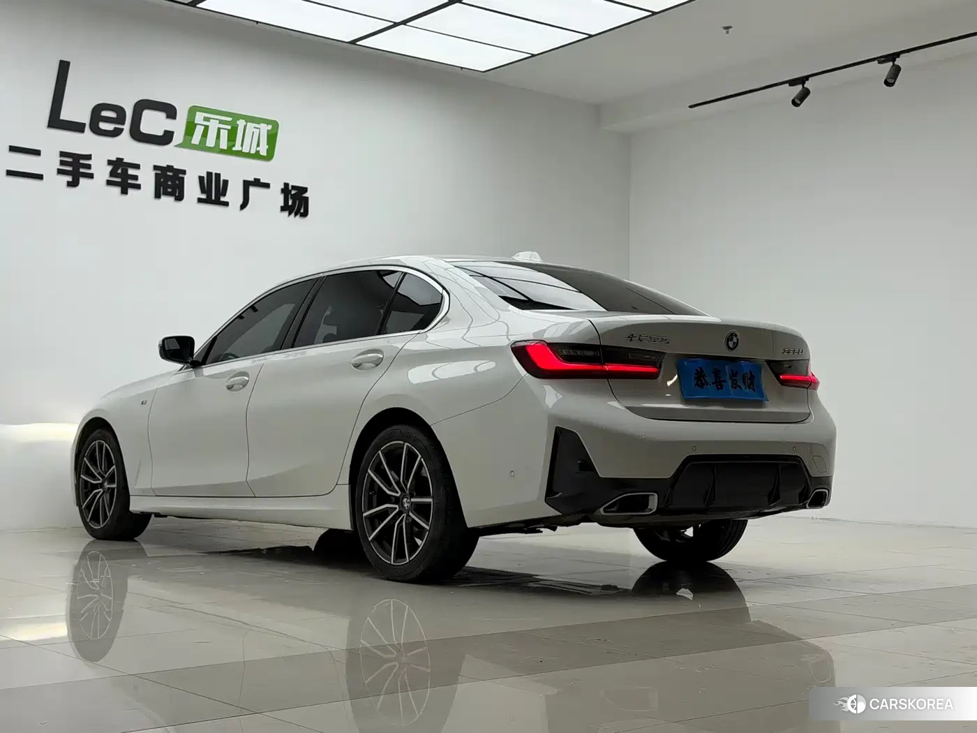BMW 3 series 2023 Белый из Китая