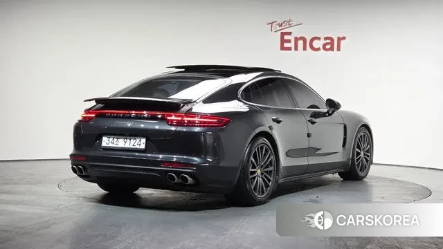 Porsche Panamera (971) 2018 Серый из Кореи