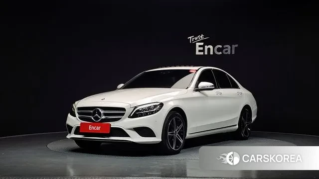 Mercedes-Benz C-Class W205 2020 Белый из Кореи
