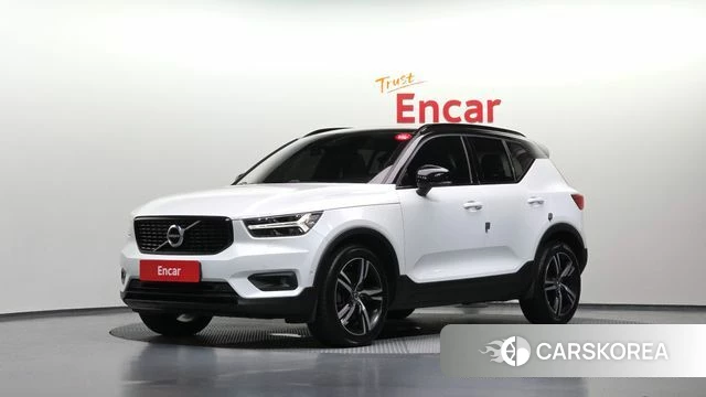 Volvo XC40 2019 Белый из Кореи