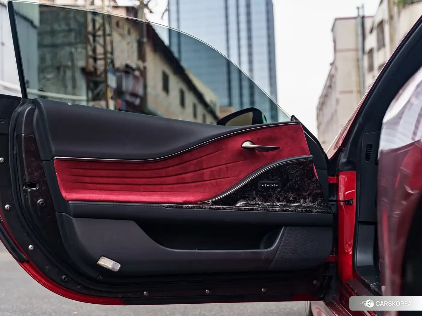 Lexus LC 2019 Red/purple из Китая