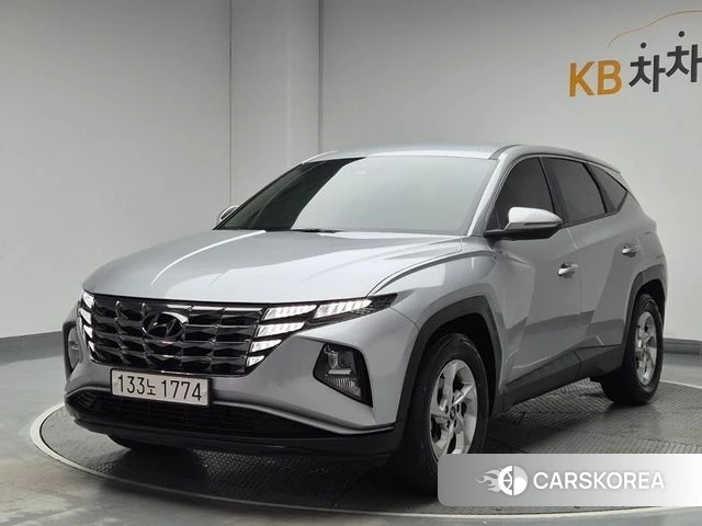 Hyundai Tucson (NX4) 2022 Серебристо-серый из Кореи