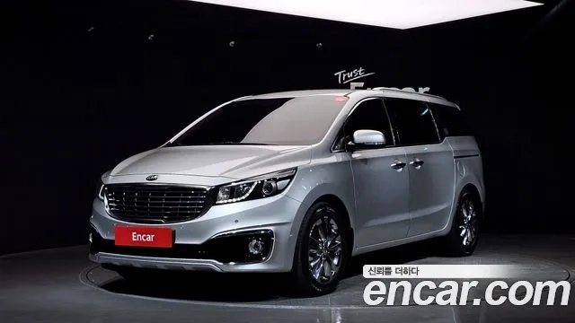 Kia All New Carnival 2018 Серебристо-серый из Кореи