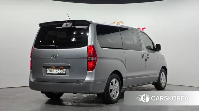 Hyundai The New Grand Starex 2020 Серебряный из Кореи