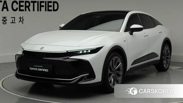 Toyota Crown Crossover 2024 Белый из Кореи